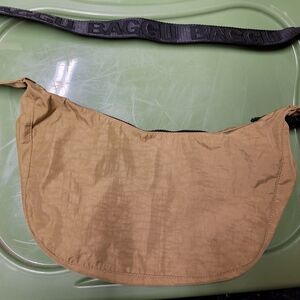 Baggu Medium Crescent Bag Dark Khaki